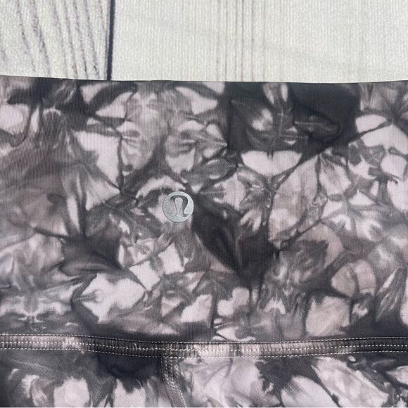 Lululemon Wunder Under Hi-Rise Tight 25" Shibori Iced Iris Moonwalk Size 2 Yoga - Picture 6 of 10